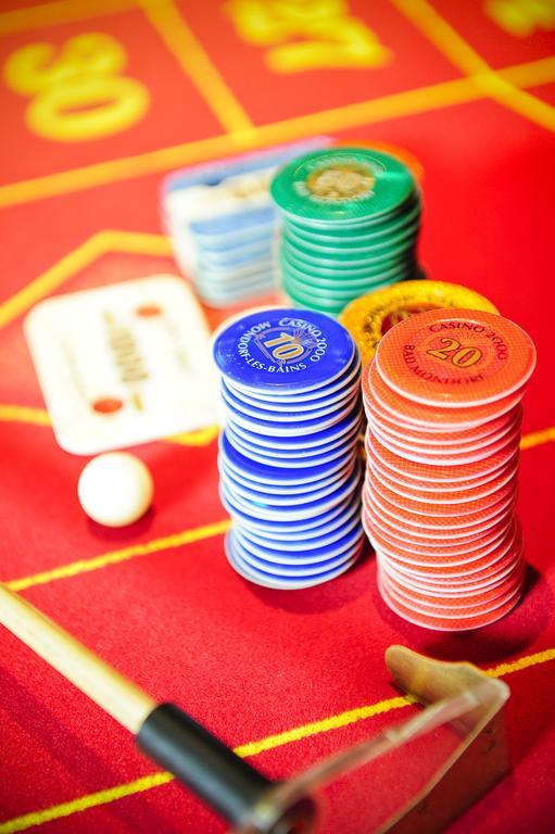 Отель Casino 2000 - Adult Guests Only Мондорф-Лес-Баинс Экстерьер фото